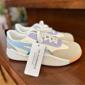 De Florence sneaker NWT